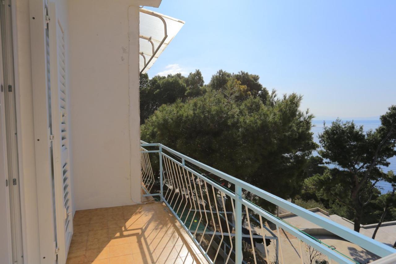 Rooms With A Parking Space Brela, Makarska - 17281 Екстер'єр фото